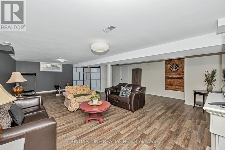 28485625/518-dalewood-crescent/stittsville-south/ottawa/ontario/K2S0L3_30