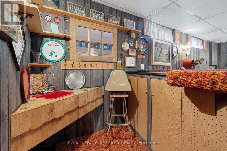 29372833/12-wynford-avenue/craig-henrywoodvale/ottawa/ontario/K2G3Z3_30