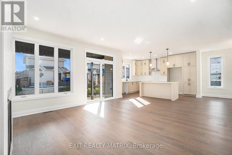 29079892/258-sam-avenue/embrun/russell/ontario/K0A1W0_9