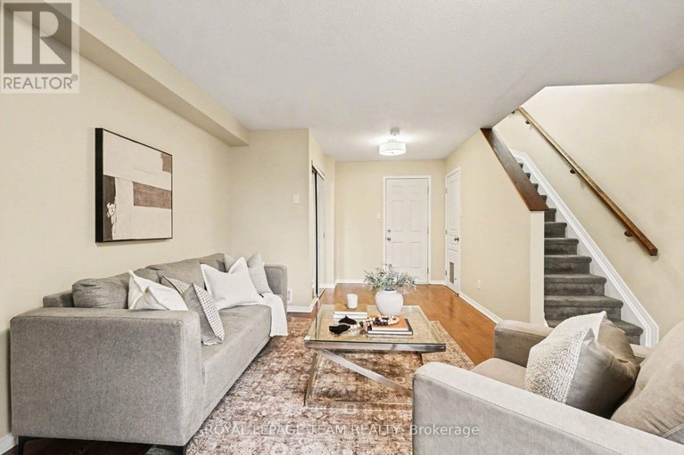 29612593/175-scout-street/central-park/ottawa/ontario/K2C4E2_27