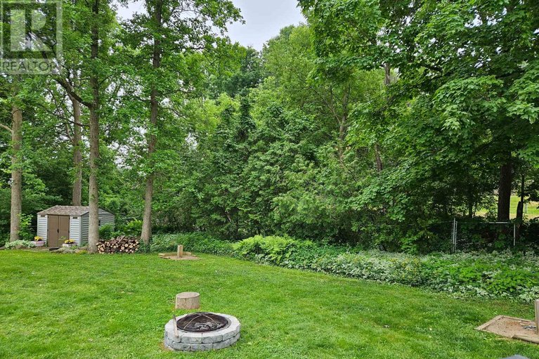 29660309/5-meikle-drive/augusta-twp/augusta/ontario/K0E1P0_39