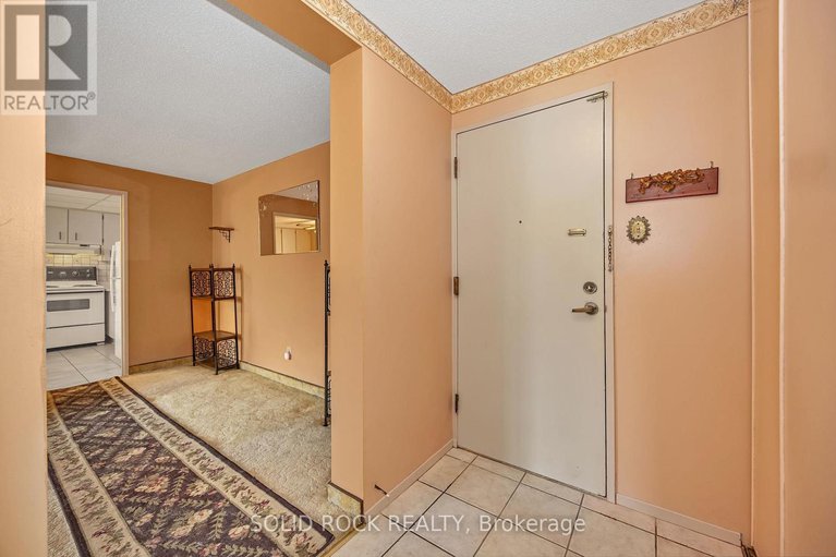 28616169/1465-baseline-road/copeland-park/ottawa/ontario/K2C3L9_8