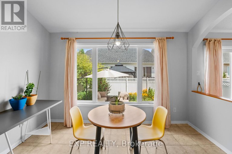 28687112/111-coursier-crescent/avalon-east/ottawa/ontario/K4A4N4_16