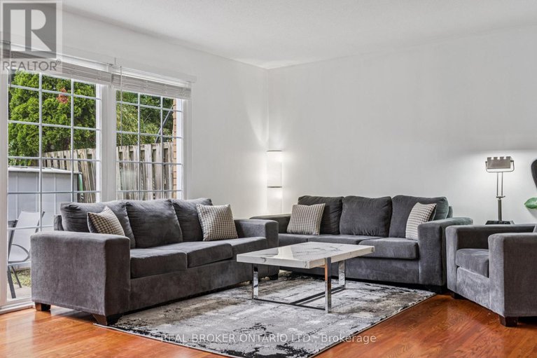 28987498/85-monterey-drive/leslie-park/ottawa/ontario/K2H7A9_12