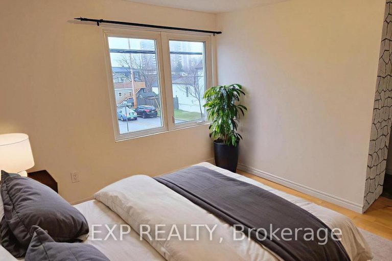 29170277/292-richelieu-avenue/vanier/ottawa/ontario/K1L6K3_41