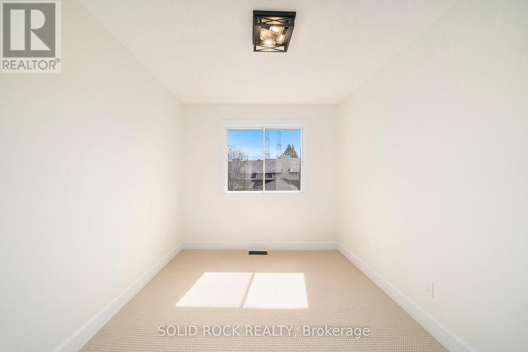 28238414/1-1641-heatherington-road/heron-gateindustrial-park/ottawa/ontario/K1V8V8_8