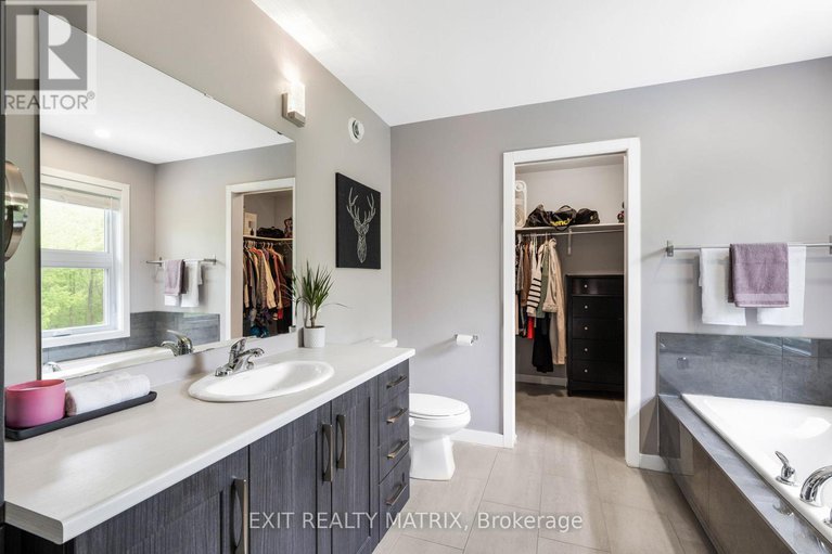 28350119/1463-vinette-road/clarencerockland-twp/clarence-rockland/ontario/K0A1N0_20