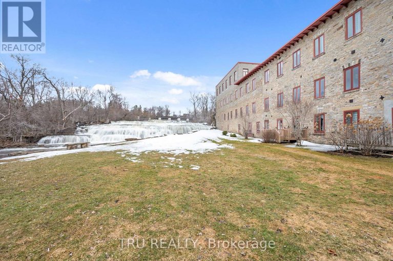 29555386/308-1-rosamond-street-e/almonte/mississippi-mills/ontario/K0A1A0_44