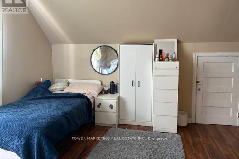 28742907/803-merivale-road/carlington/ottawa/ontario/K1Z5Z5_8