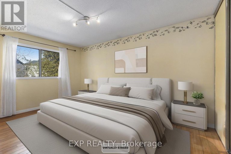 29055198/10-pommel-crescent/bridlewood/ottawa/ontario/K2M1A2_16