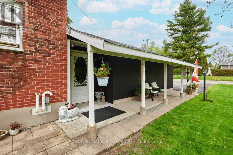 28323009/5680-cherry-street/south-dundas-williamsburgh-twp/south-dundas/ontario/K0C1X0_3