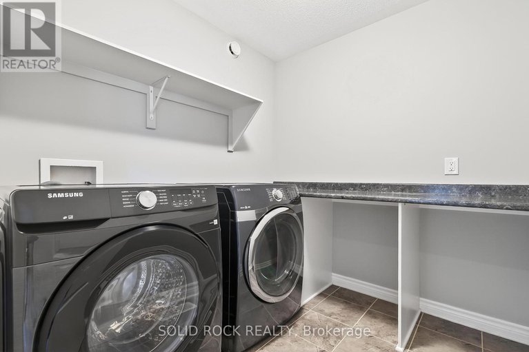 28886960/520-elm-park-avenue/longfields/ottawa/ontario/K2J5X9_32