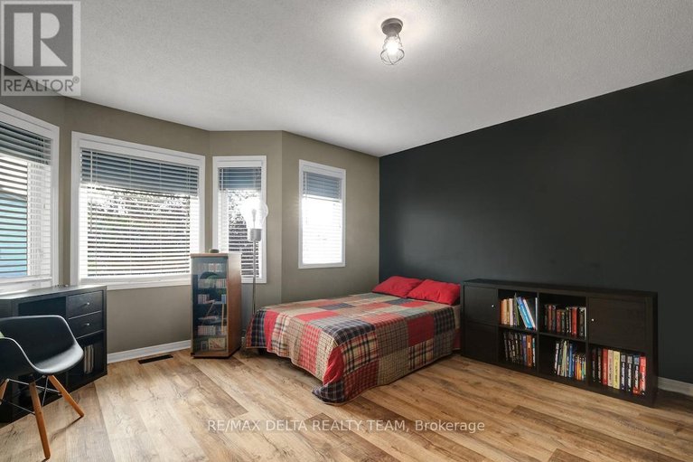 28887238/244-parkrose-private/chatelaine-village/ottawa/ontario/K4A0N8_25