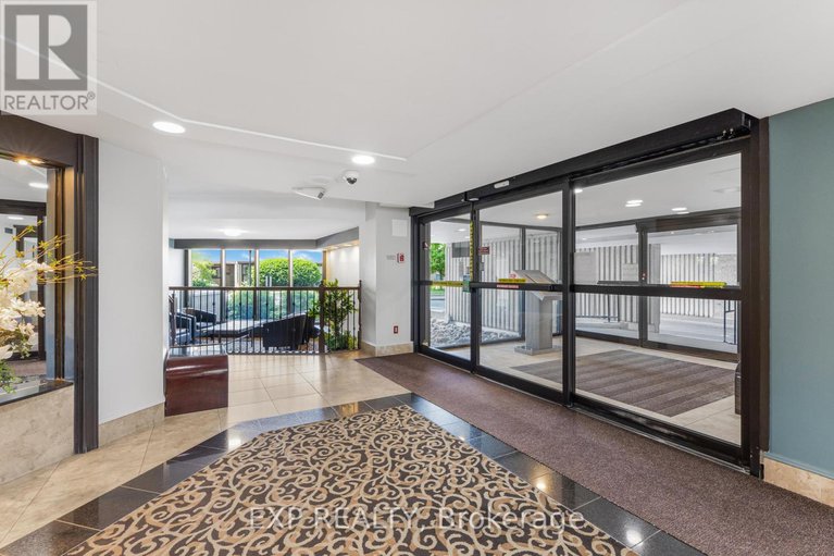 29241124/1501-1081-ambleside-drive/woodroffe/ottawa/ontario/K2B8C8_4