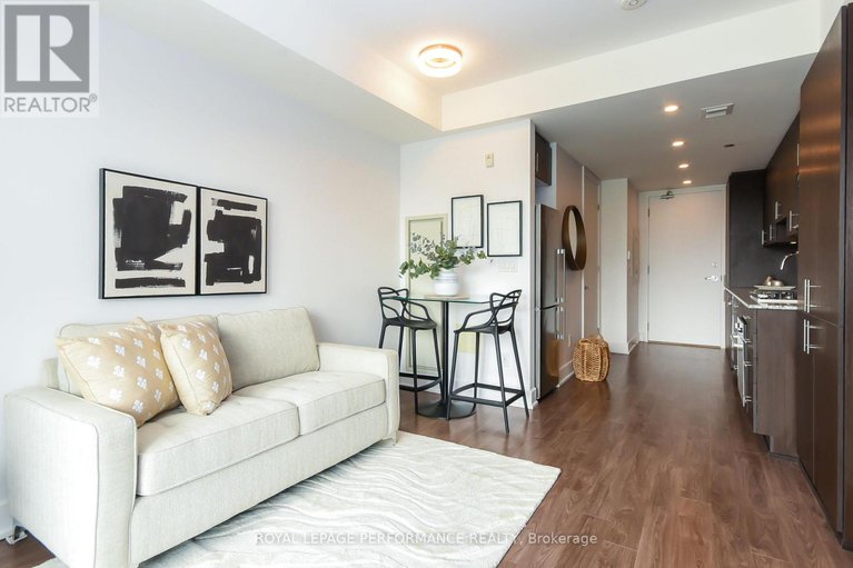 29229075/309a-7-marquette-avenue/vanier/ottawa/ontario/K1L8A7_8