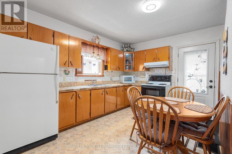 28766691/1252-dorchester-avenue/carlington/ottawa/ontario/K1Z8E6_8