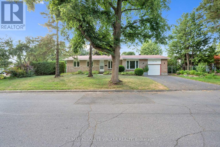 28746001/1439-metz-crescent/carson-meadows/ottawa/ontario/K1K3Z9_1