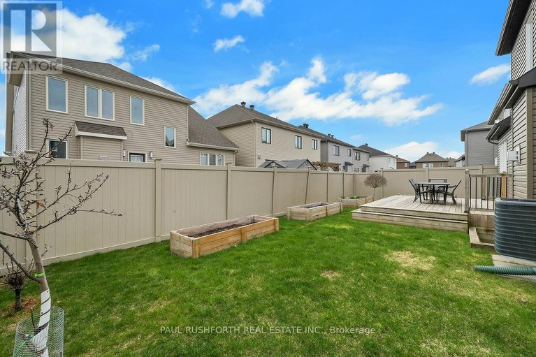 29677924/101-red-rock-lane/half-moon-bay/ottawa/ontario/K2J6H2_39