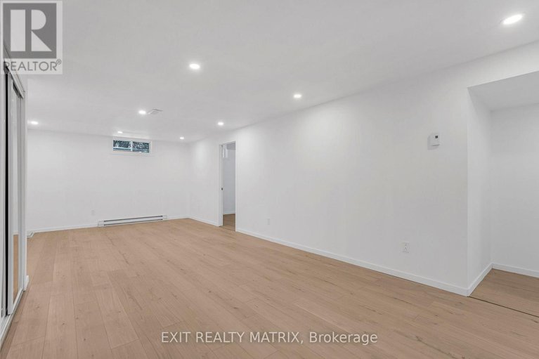 29164784/1261-golf-road/east-hawkesbury-twp/east-hawkesbury/ontario/K6A2R2_23