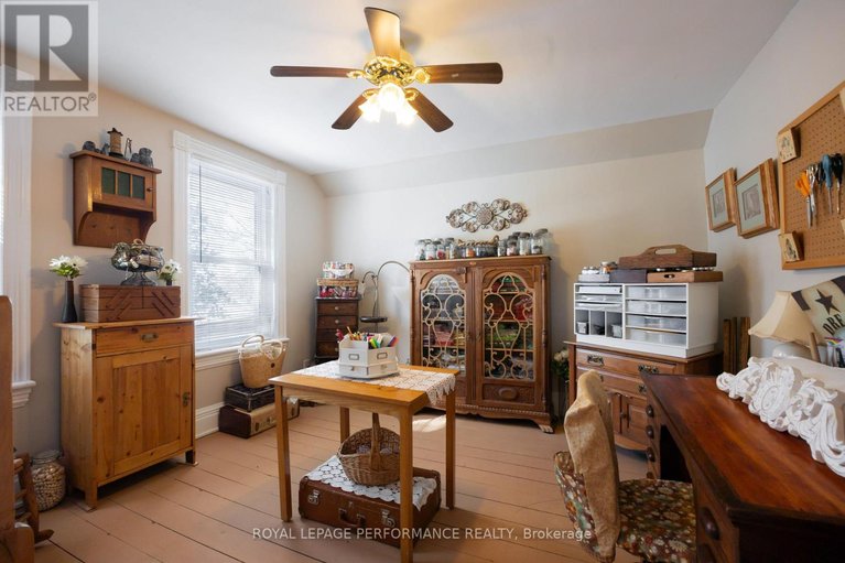 29502895/19683-william-street/south-glengarry-charlottenburgh-twp/south-glengarry/ontario/K0C2J0_16