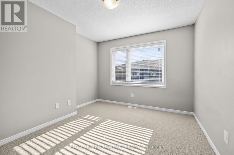 28962538/14-hackney-private/emerald-meadowstrailwest/ottawa/ontario/K2V0K8_13