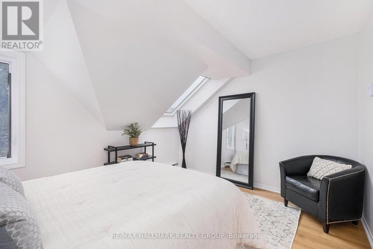 28367282/15-20-charlevoix-street/vanier/ottawa/ontario/K1L8K5_17