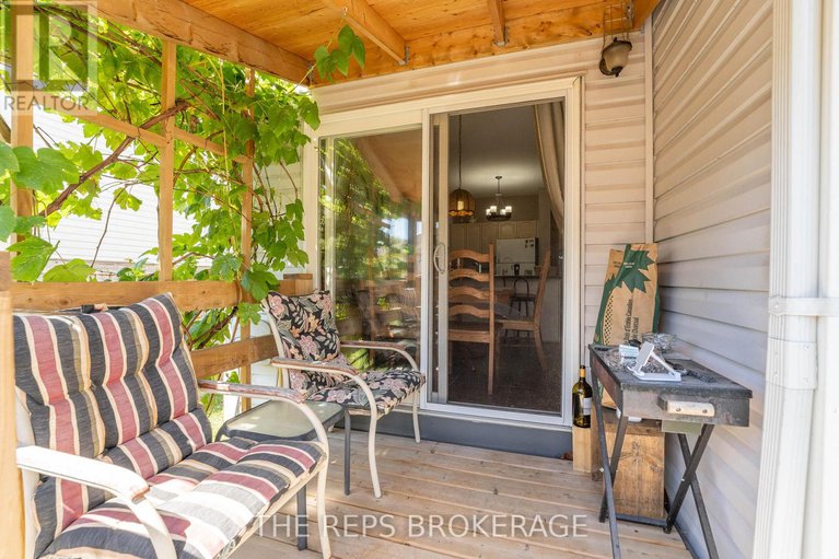 29154680/97-black-bear-way/stittsville-south/ottawa/ontario/K2S2G6_30