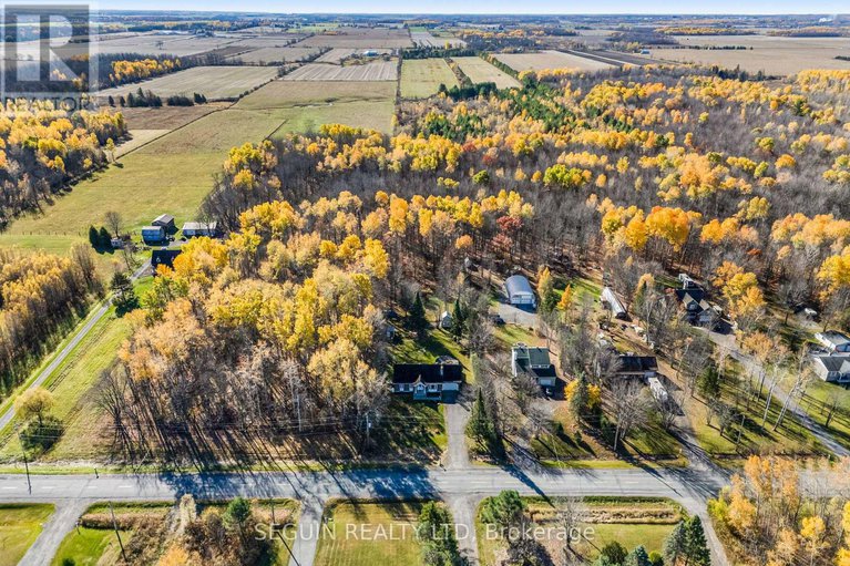 29041132/3358-pattee-road-e/east-hawkesbury-twp/east-hawkesbury/ontario/K6A2R2_35