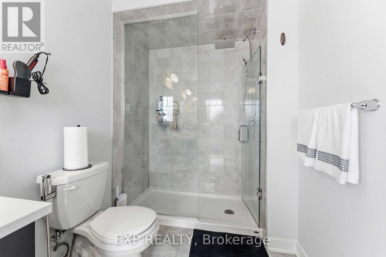 29486773/542-filly-terrace/goulbourn-twp-from-franktown-rdsouth-to-rideau/ottawa/ontario/K0A2Z0_26