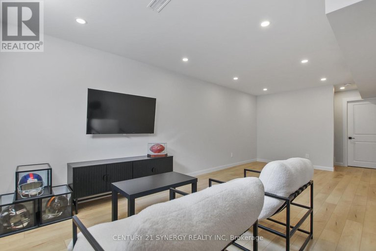 28715652/2104-caltra-crescent/half-moon-bay/ottawa/ontario/K2J6V4_42