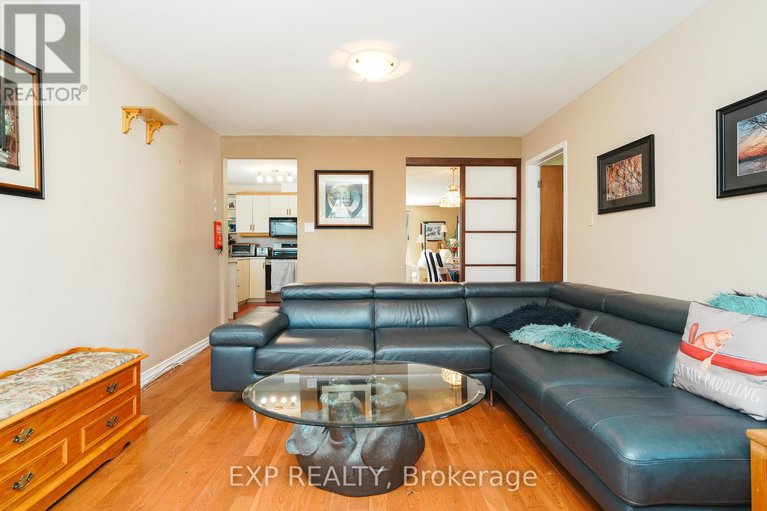 28800612/36-keewatin-crescent/borden-farmstewart-farmcarleton-heightsparkwood-hills/ottawa/ontario/K2E6Z1_10