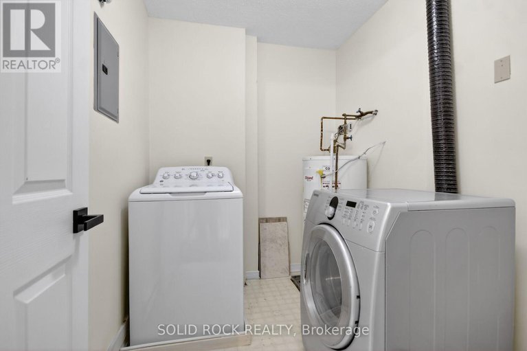 29173434/35-360-briston-private/hunt-club-park/ottawa/ontario/K1G5R2_35