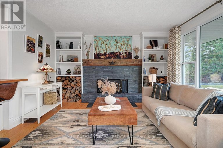 29451023/3304-old-highway-17/clarencerockland-twp/clarence-rockland/ontario/K4K1W3_7