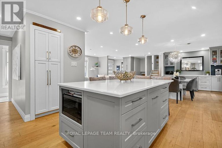 28940175/5664-south-island-park-drive/manotick-long-island-nicholls-island/ottawa/ontario/K4M1J3_9