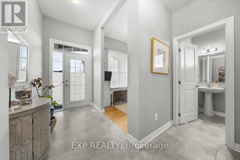 29135889/676-fisher-street/north-grenville-twp-kemptville-south/north-grenville/ontario/K0G1J0_3