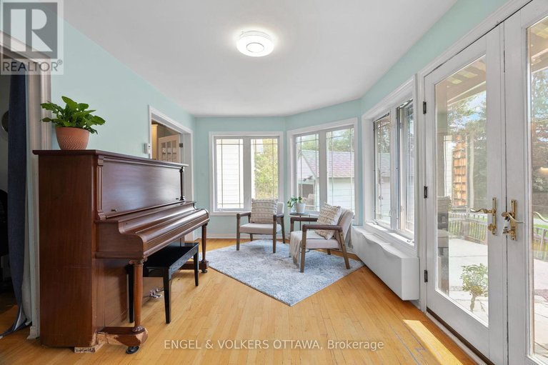 28607993/30-belmont-avenue/old-ottawa-southrideau-gardens/ottawa/ontario/K1S0V1_15
