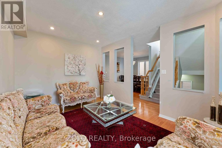 28574226/2421-glandriel-crescent/springridgeeast-village/ottawa/ontario/K4A4T2_9