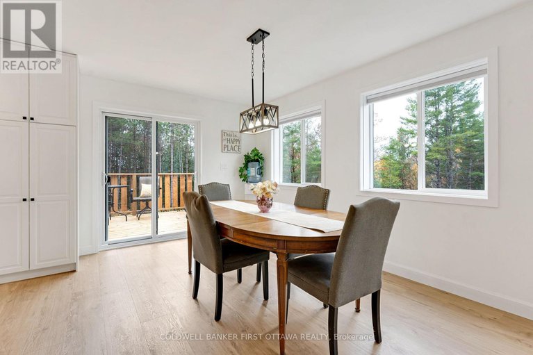 29065809/946-french-line-road/lanark-highlands-darling-twp/lanark-highlands/ontario/K0G1K0_11