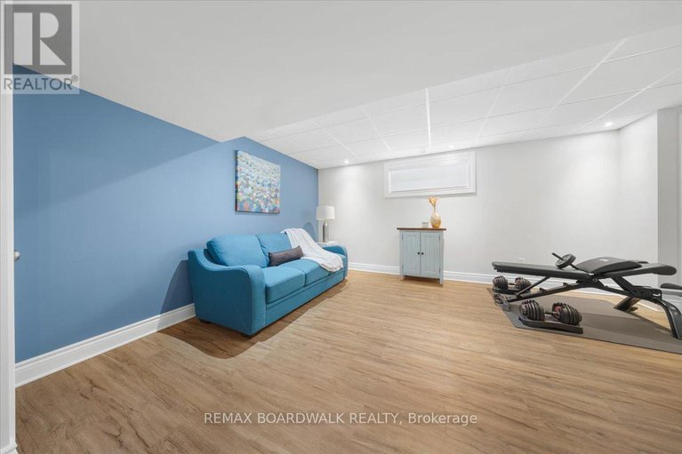 29297524/813-platinum-street/clarencerockland-twp/clarence-rockland/ontario/K4K0J2_37