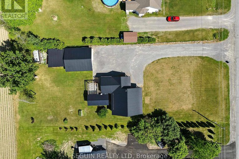 28526584/2785-pattee-road-e/east-hawkesbury-twp/hawkesbury/ontario/K6A0G3_4