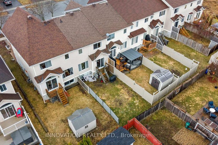 29615083/1287-klondike-road/morgans-grantsouth-march/ottawa/ontario/K2W1E2_36