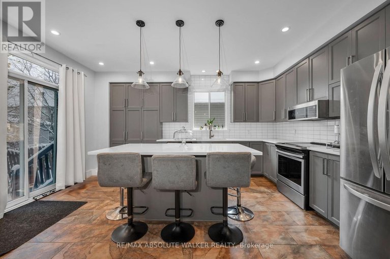 29490030/4362-rainforest-drive/riverside-southgloucester-glen/ottawa/ontario/K1V1L4_9