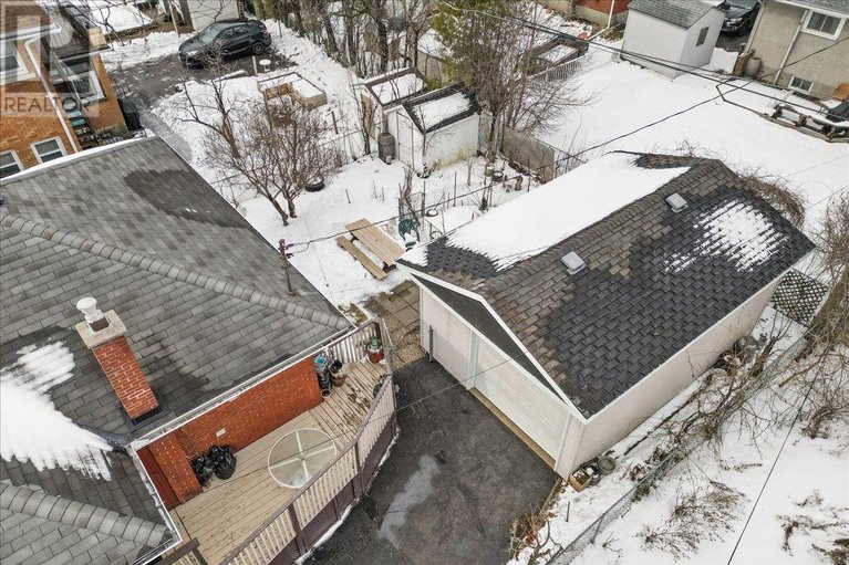 29481876/1075-secord-avenue/billings-bridge/ottawa/ontario/K1H8C7_32