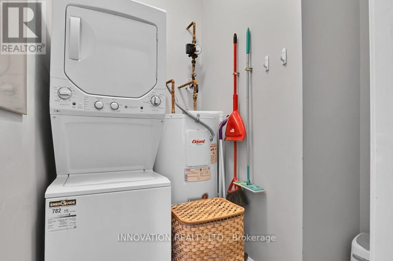 29247495/319-1-rosamond-street-e/almonte/mississippi-mills/ontario/K0A1A0_26