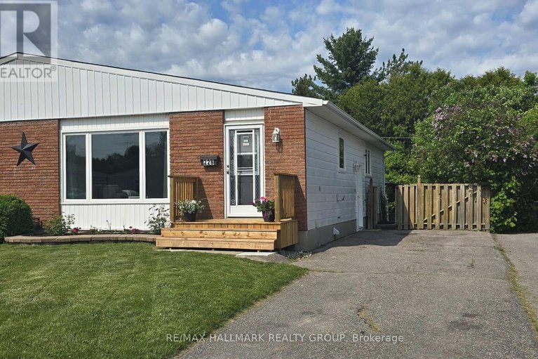 228 Airth Boulevard