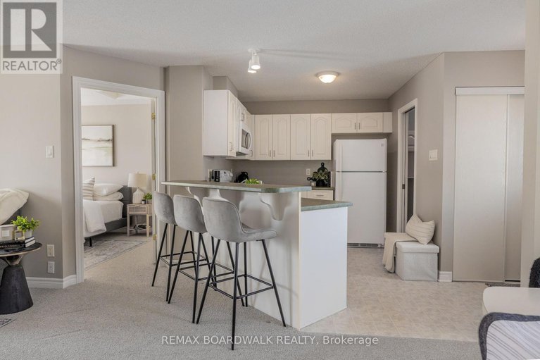 29301147/206-oak-leaf-private/richmond/ottawa/ontario/K0A2Z0_6