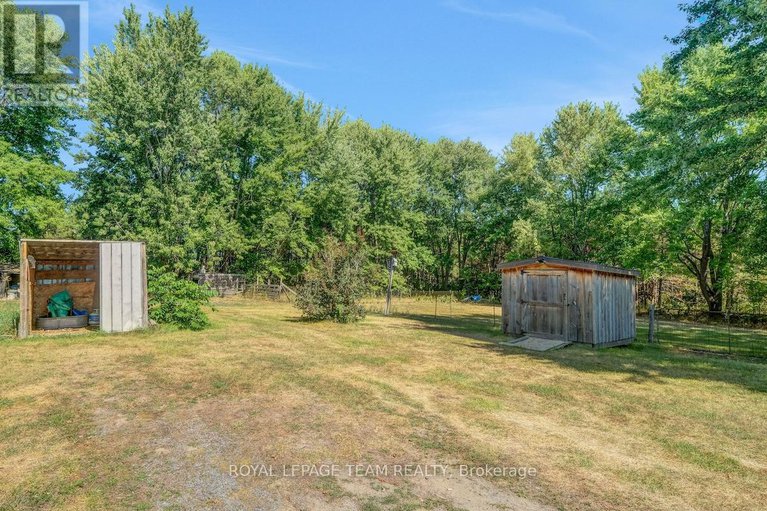28773548/5684-mccrea-road/augusta-twp/augusta/ontario/K0E1T0_36