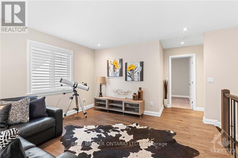 28655876/236-kilspindie-ridge/stonebridge/ottawa/ontario/K2J6A4_24