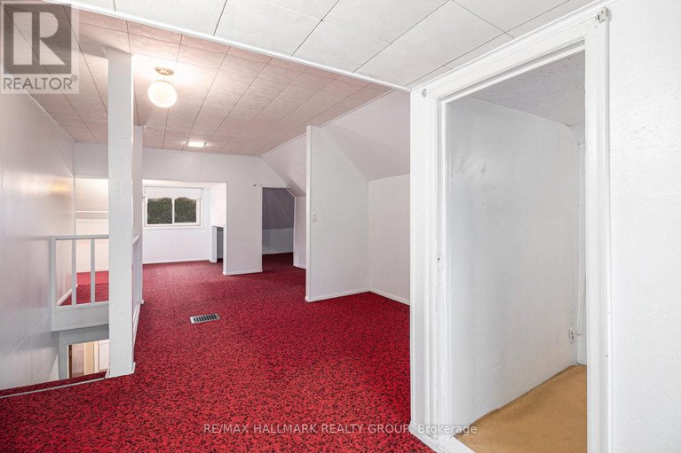 29043617/9-warren-avenue/ottawa-west/ottawa/ontario/K1Y0R9_23