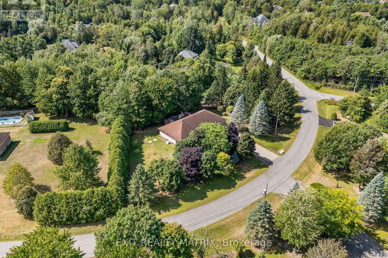 28831347/6343-deermeadow-drive/greely/ottawa/ontario/K4P1M9_41